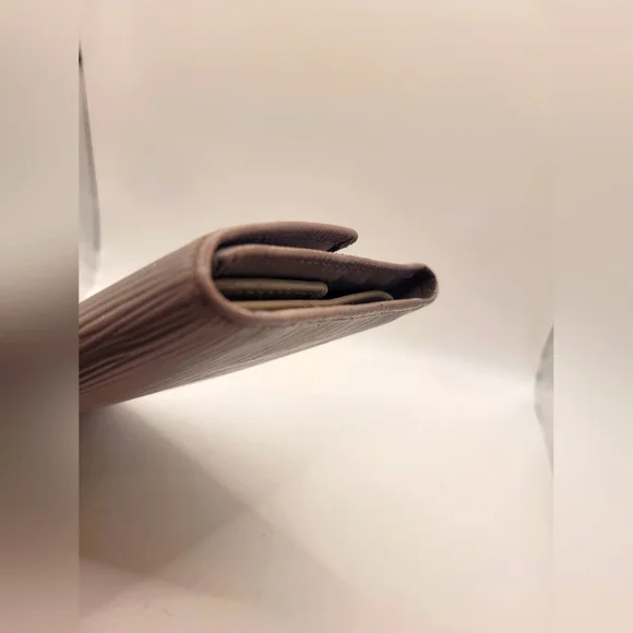 Louis Vuitton Sarah Long Gray Epi Wallet - Picture 5 of 6